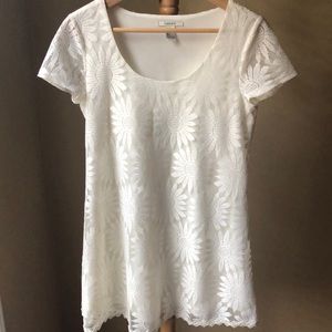 Forever 21 lace dress size small